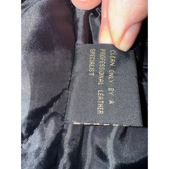 Vintage Black Genuine Leather Jacket – Unisex Oversized Fit men’s medium - Picture 8 of 9